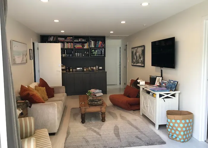 Villa @23
